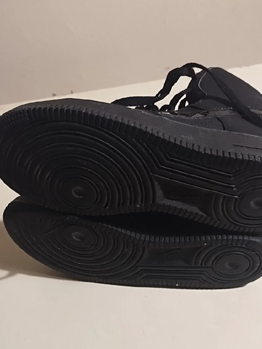Men's Black High-Top Sneakers